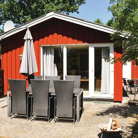3 Bedroom Awesome In * Strandby