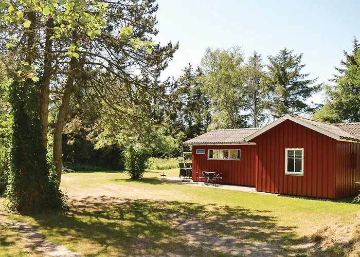 Hébergement de vacances Three-bedroom In