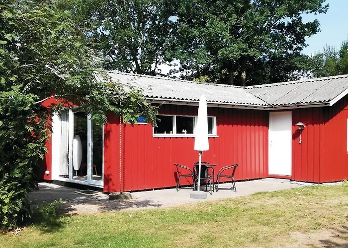Hébergement de vacances Three-bedroom In Strandby